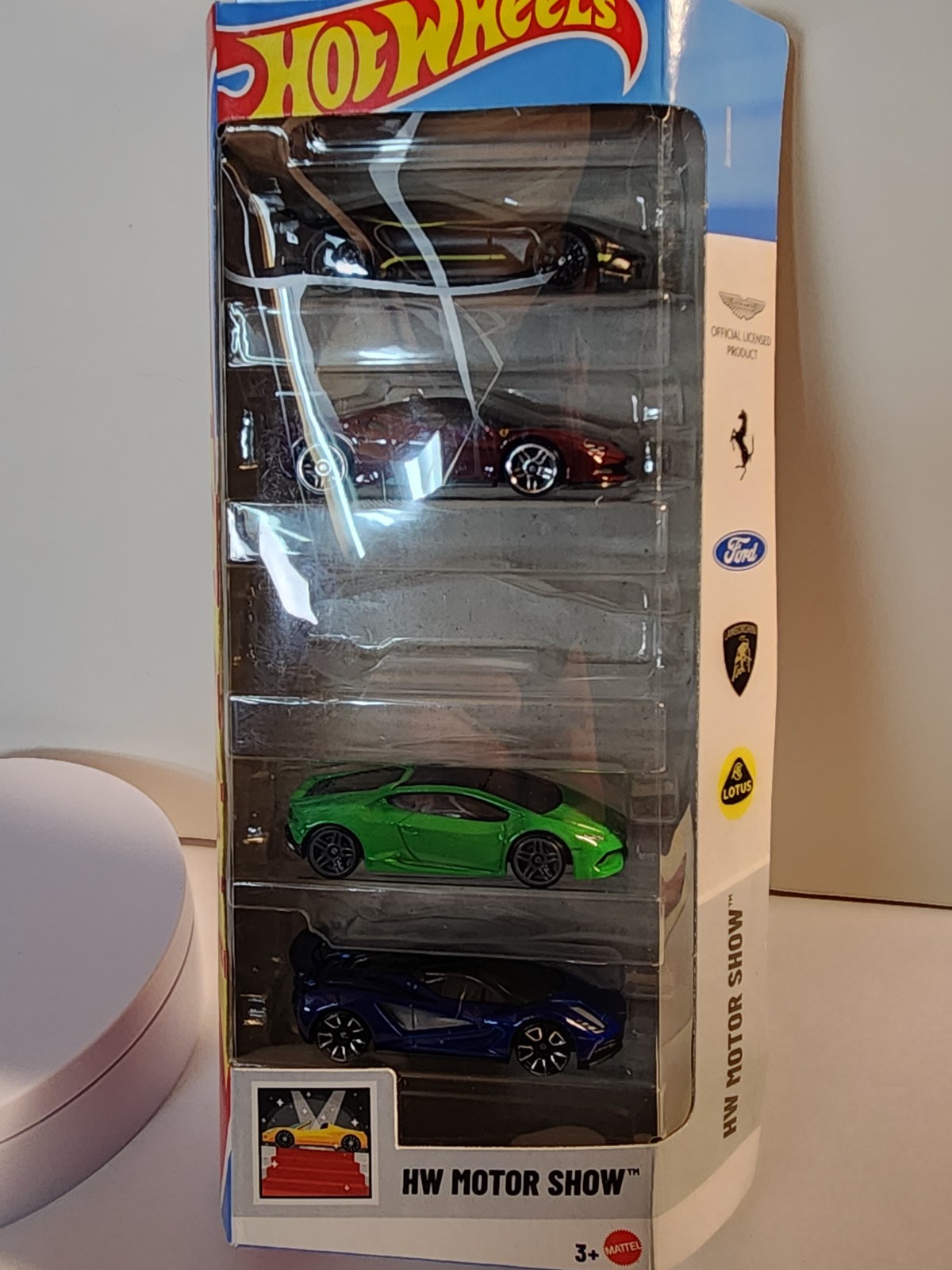2025 Hot Wheels FERRARI SF90 STRADALE HW Motor Show 5 Pack / A30