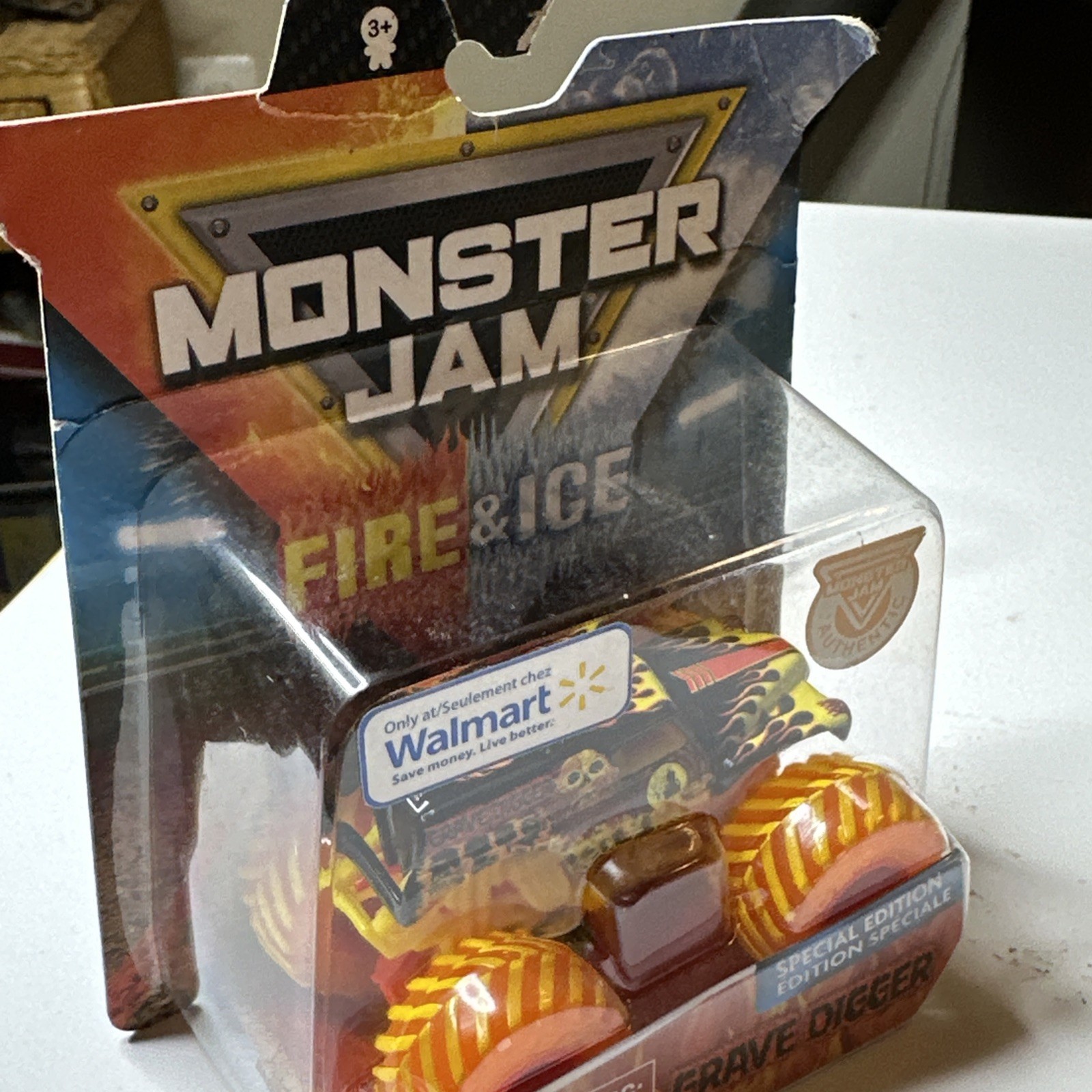 Spin Master Monster Jam Fire & Ice Grave Digger Special Edition 1:64 Diecast