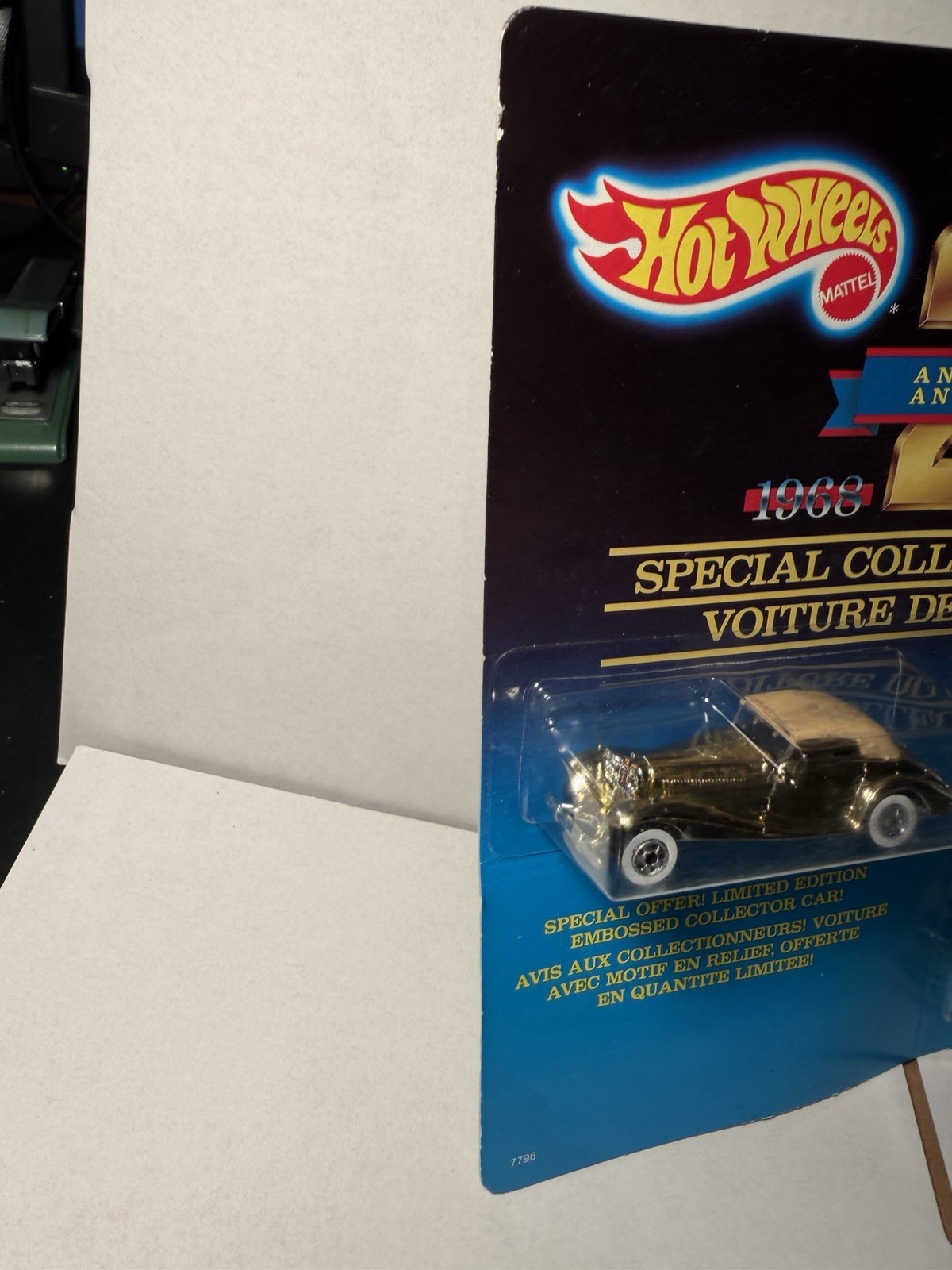Hot Wheels 1988 20th anniversary LOT of 2 three car sets please see photos