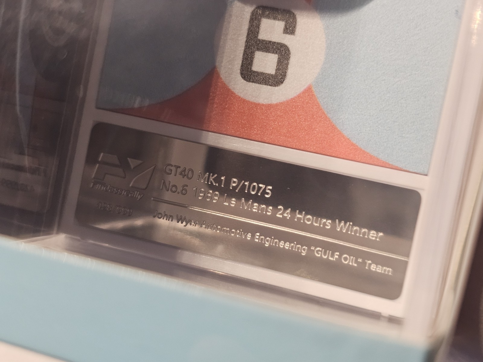 1/64 Ford GT 40 MK 1 No 6 John Wyer Gulf Livery 1969 Le Mans 24 Hour