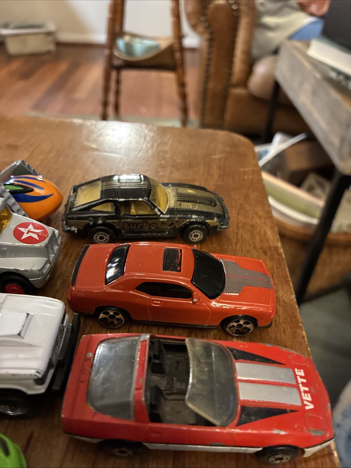 1/64 Used Diecast Lot Maisto, Matchbox And Other Brands