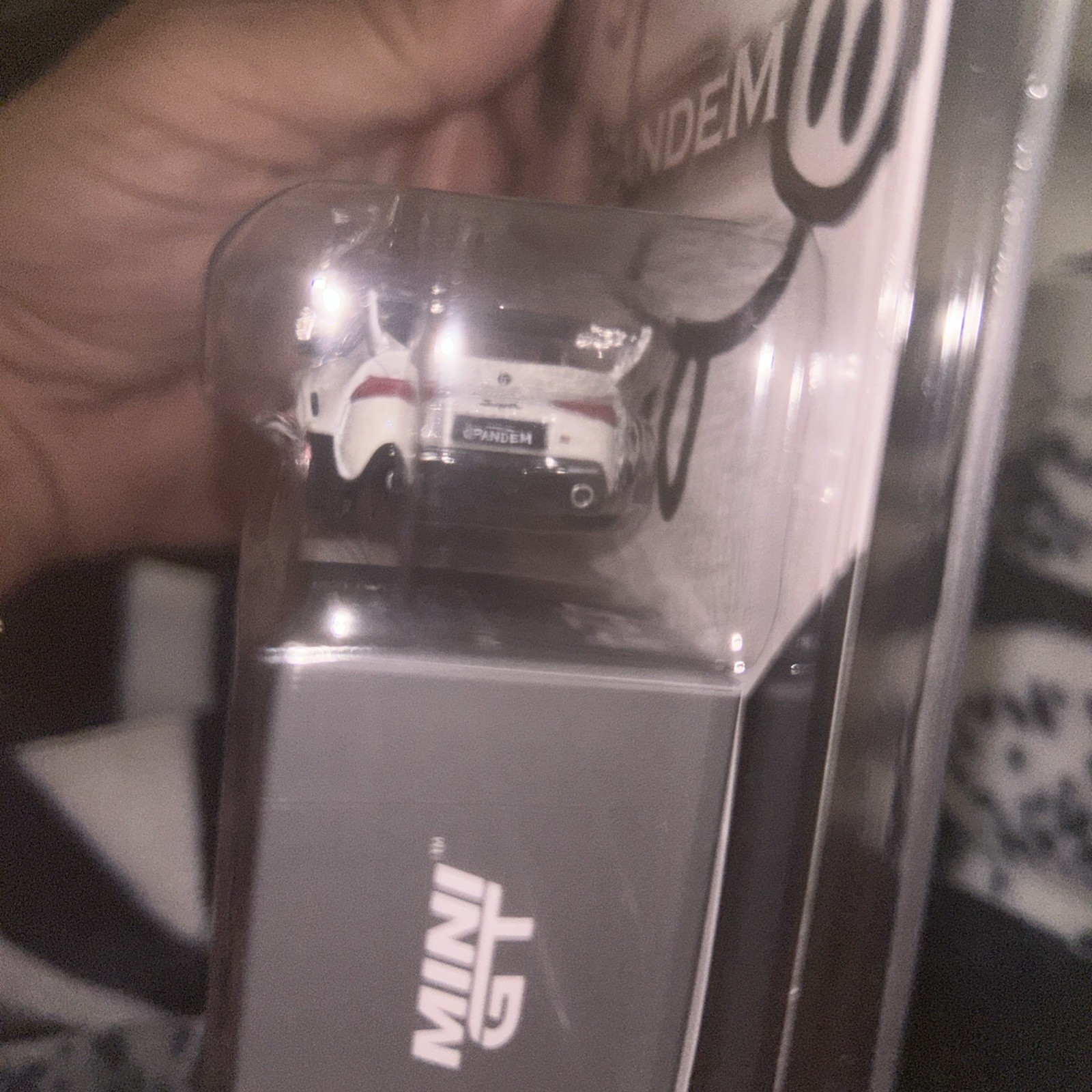 Mini GT #424 Pandem Toyota GR Supra V1.0 Pearl White