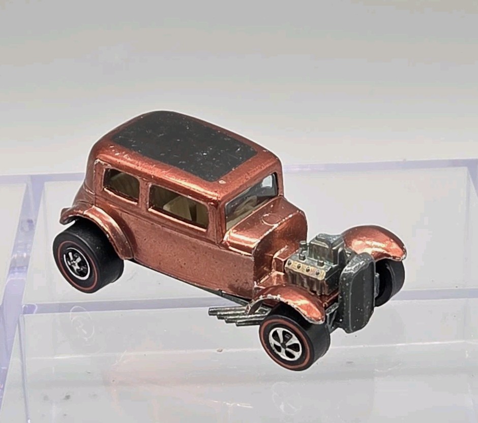 1968 Hot Wheels Redline Classic ’32 Ford Vicky Copper US