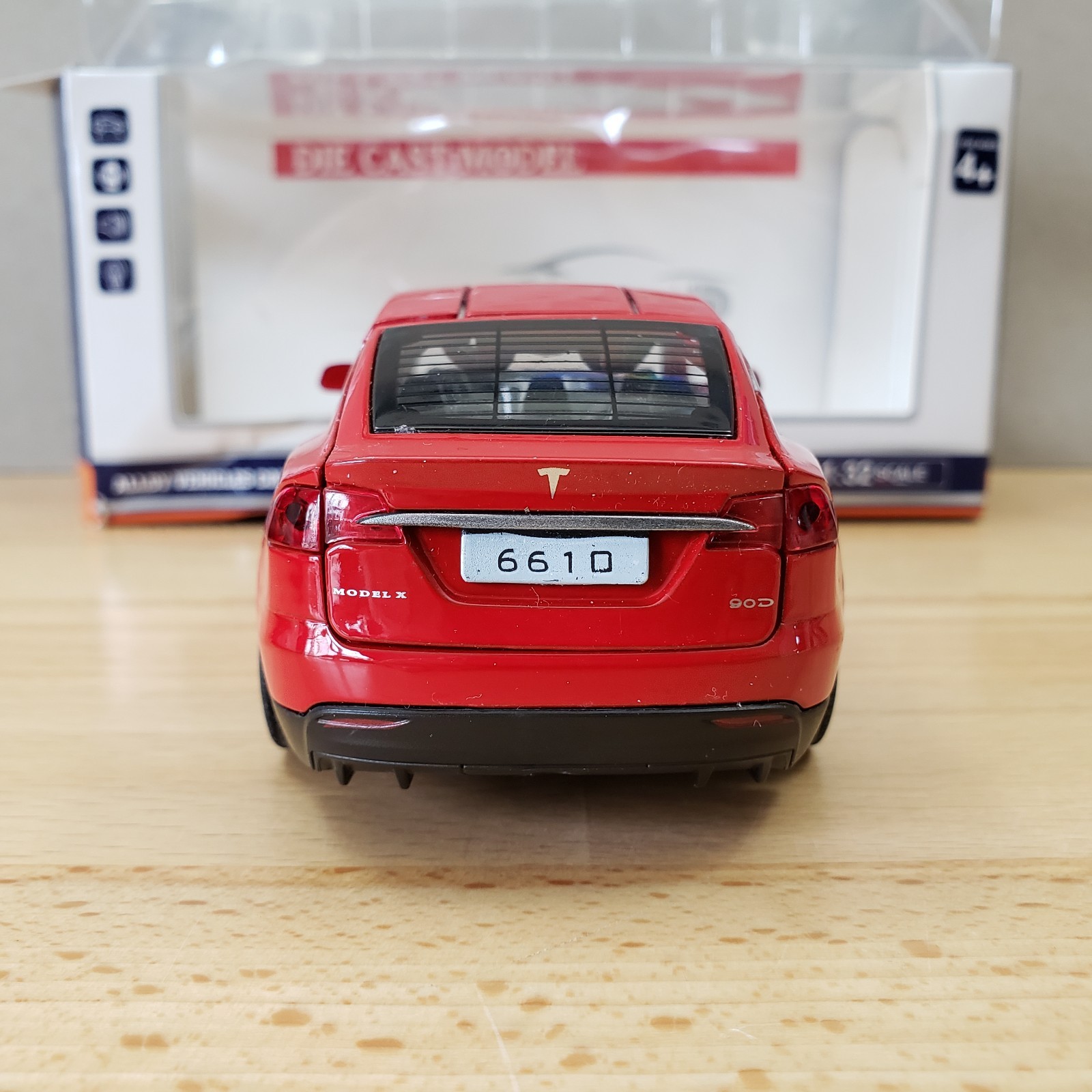 Proswon 2016-2017 Tesla Model X 90D Diecast 1:32 Working Lights & Sound