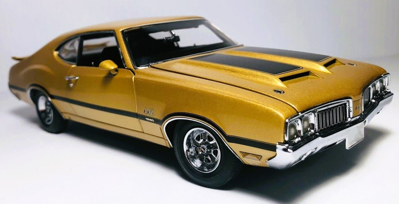 1 OLDS 442 Custom Built Classic Race Car Promo Model Hot Rod Carousel GO 1966