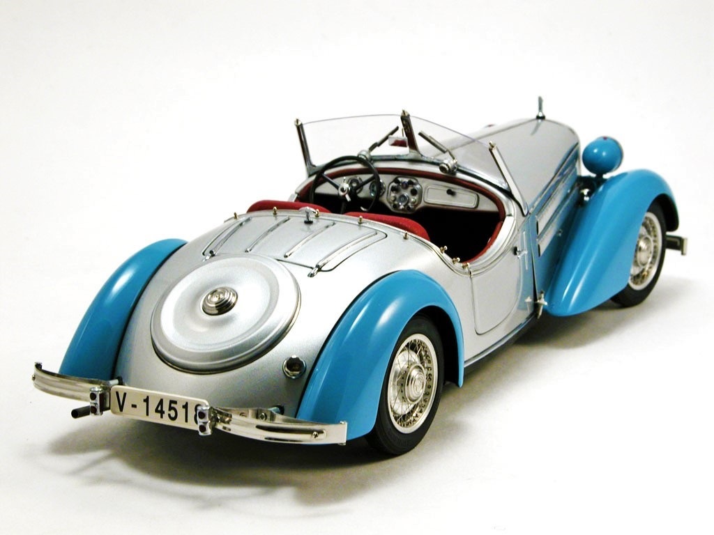 Classic Car Race Vintage Racing Car Racer Custom Concept1 18Built12Metal Body24