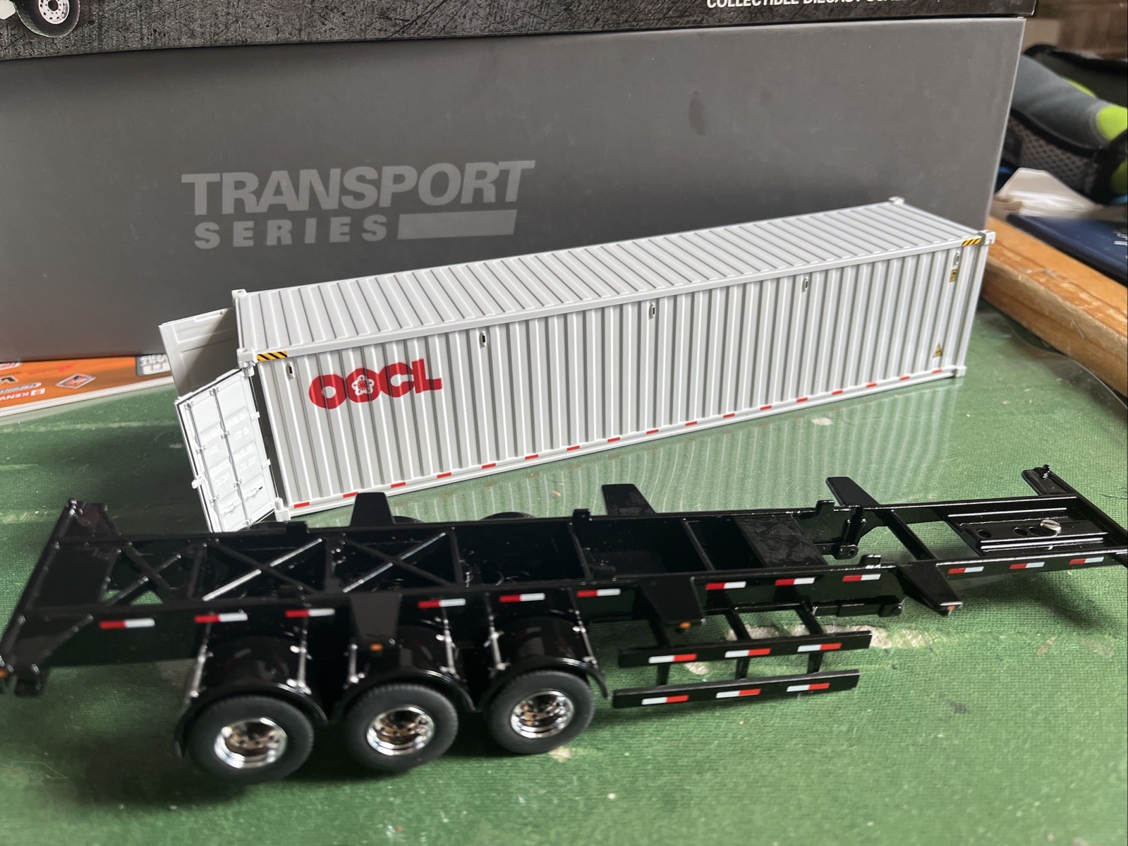 DieCast Masters 71064 1:50 Western Star 4900 SF Day Cab Tandem Tractor