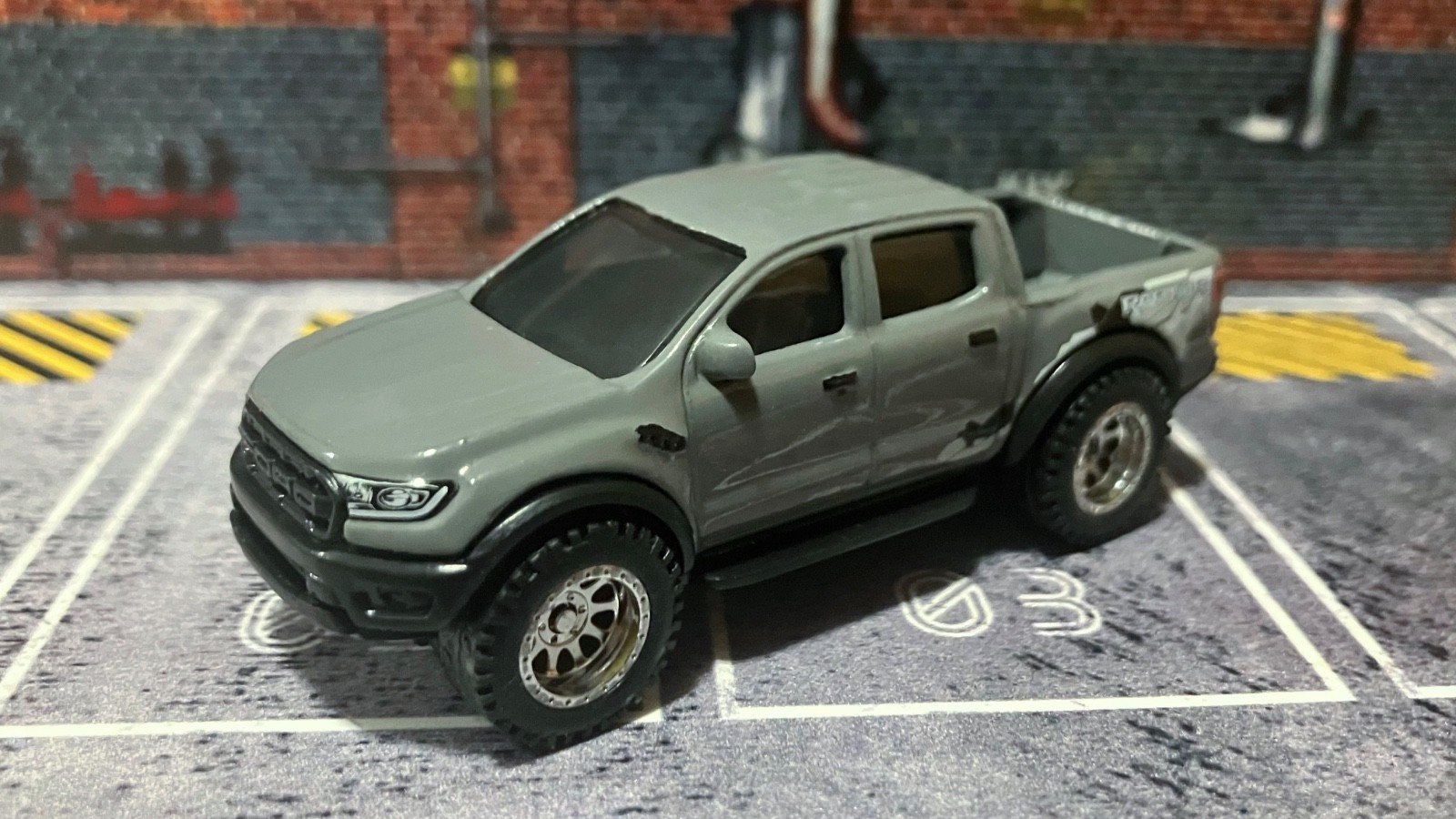 CUSTOM Gray ’19 Ford Ranger Raptor • Chrome Real Riders • 2026 Hot Wheels