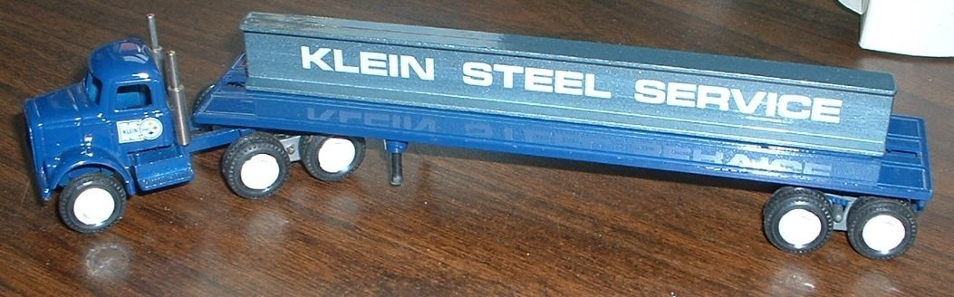 Klein Steel Service Flatbed I-Beam ’84 Winross Truck