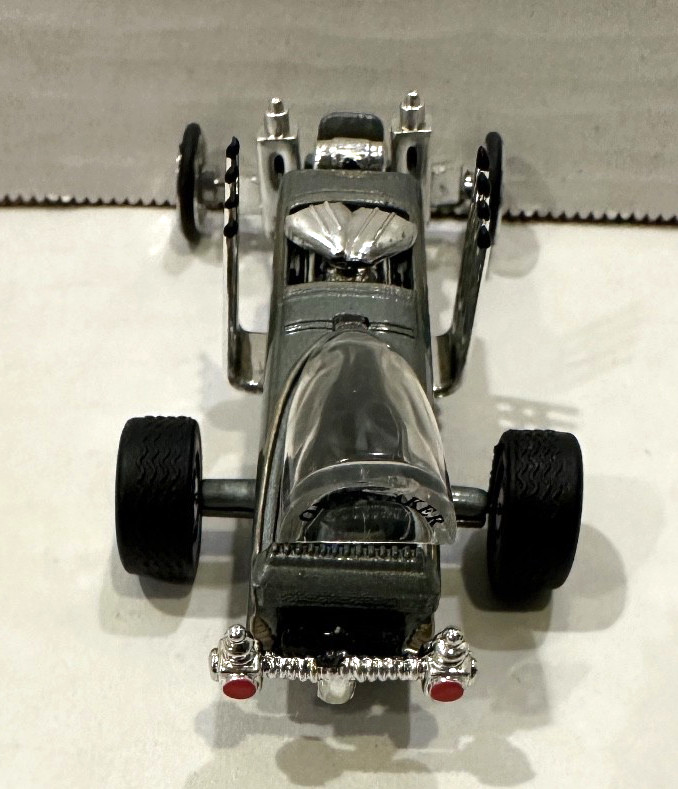 Johnny Lightning Munsters Dragster 1:64 Diecast Hot Rod Hearse Car