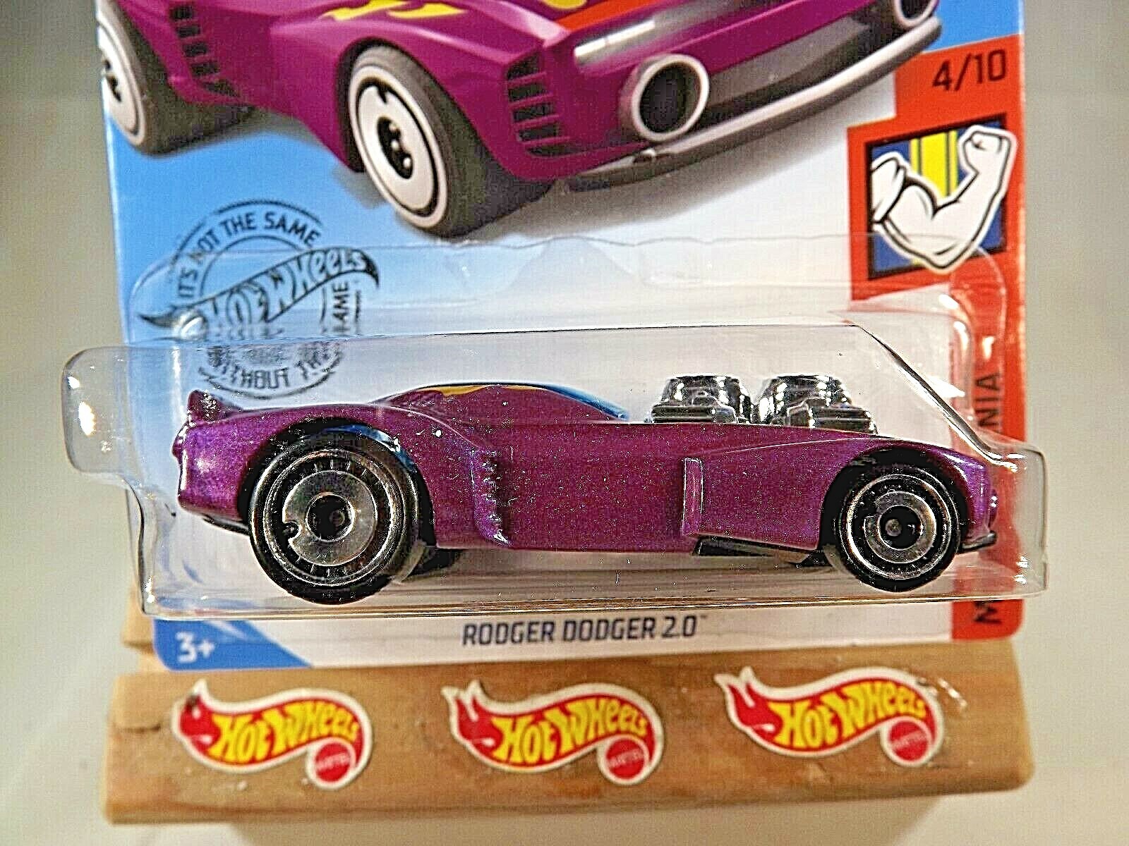 2019 Hot Wheels #195 Muscle Mania 4/10 RODGER DODGER 2.0 Purple w/Chrome AD Sp