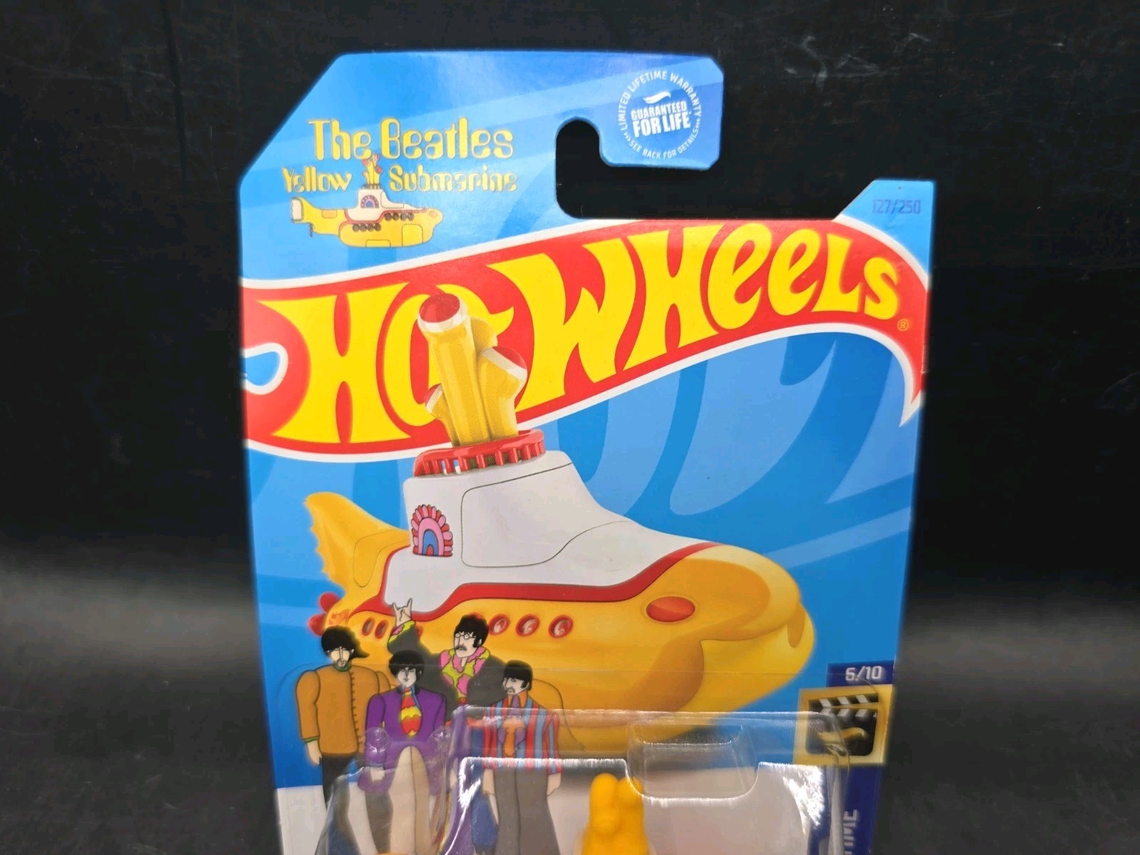 Hot Wheels 2023 The Beatles Yellow Submarine 127/250 HW Screen Time W/ Protector