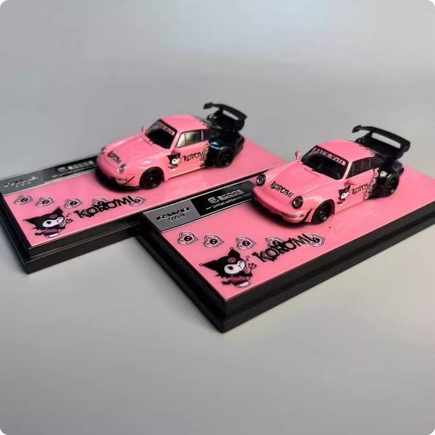 DEcode 1:64 Porsche RWB 993 964 Kuromi painted alloy car model ornaments