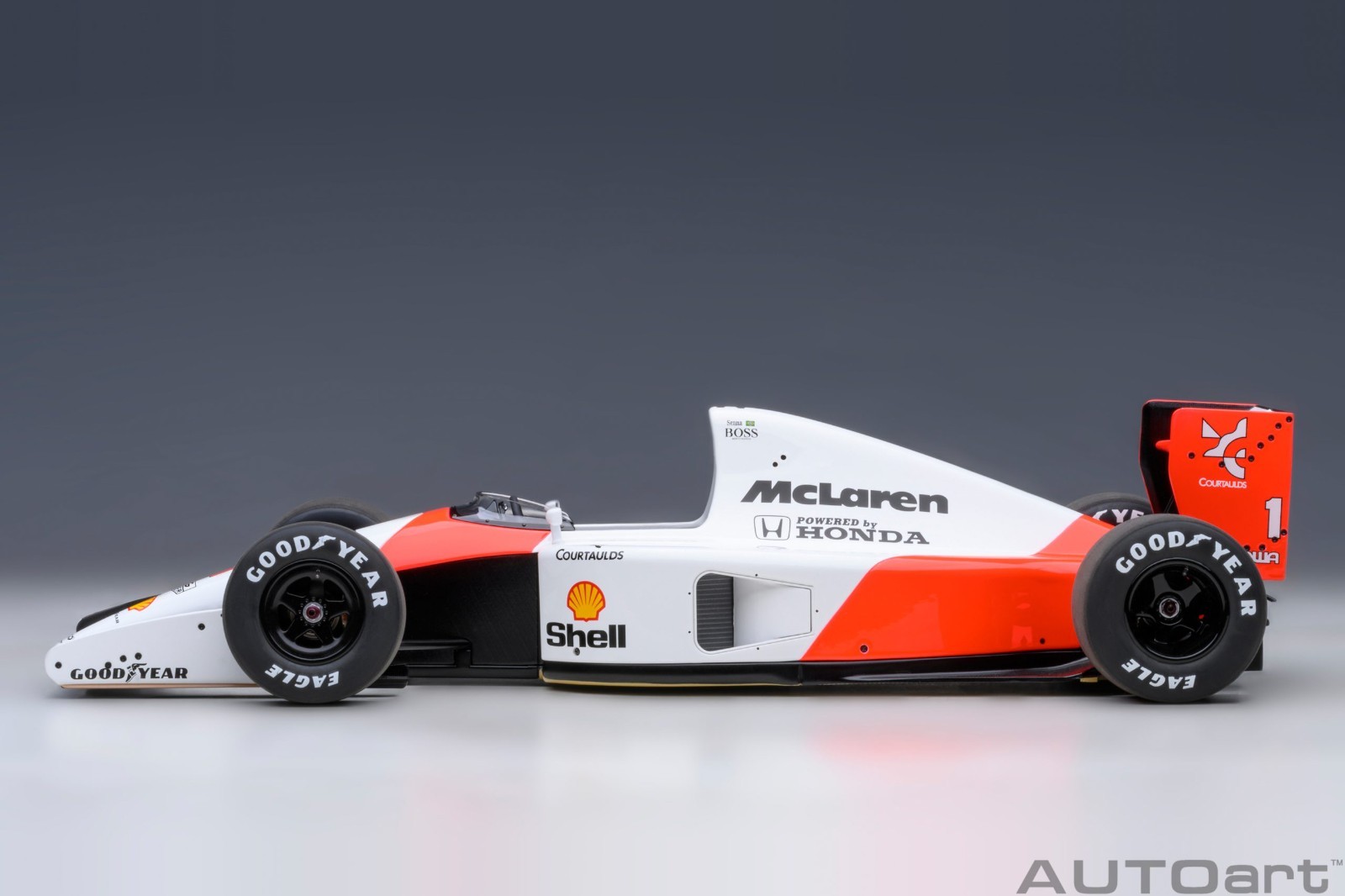 Autoart McLaren Honda MP4/6 1991 #1 (with McLaren logo) 1/18 Scale New Release!