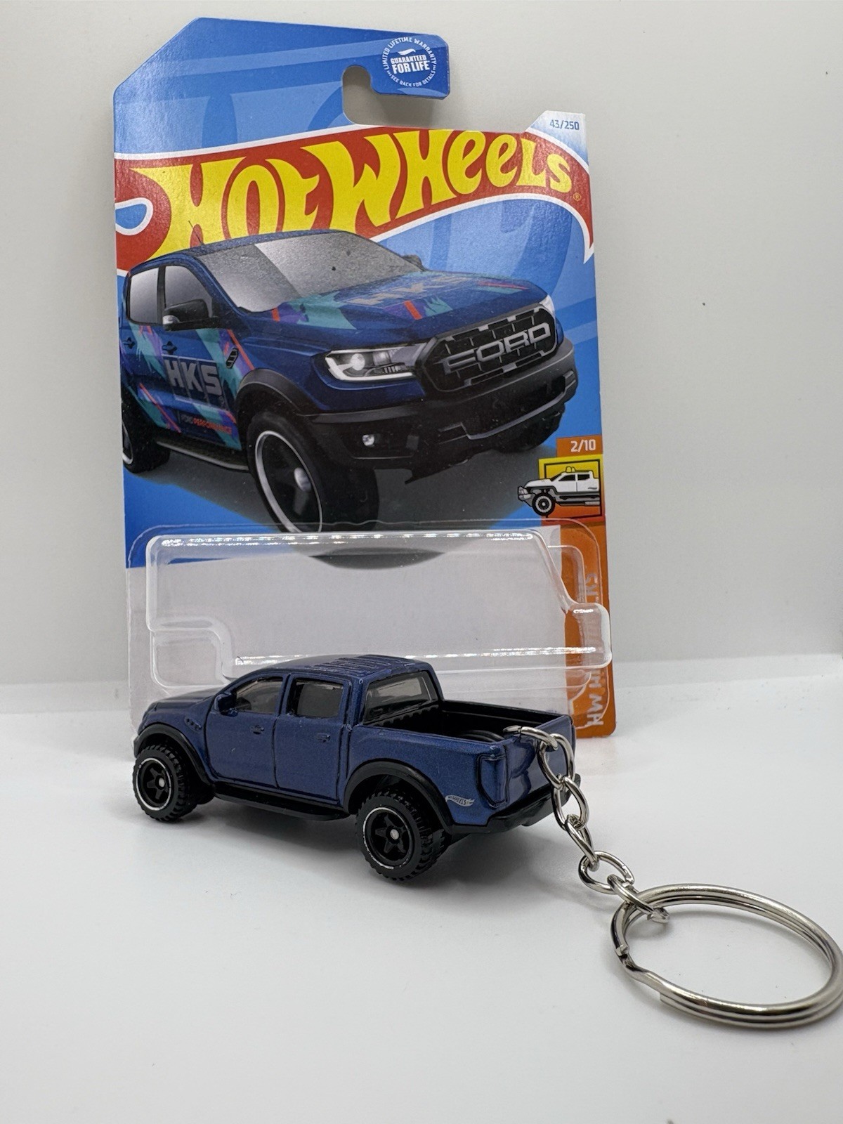 Hot Wheels custom keychain ‘19 Ford Ranger Raptor blue **IN PACKAGE**