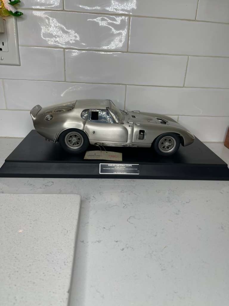 Franklin Mint Shelby Daytona Coupe In Fine Pewter 1:12 Scale with Stand