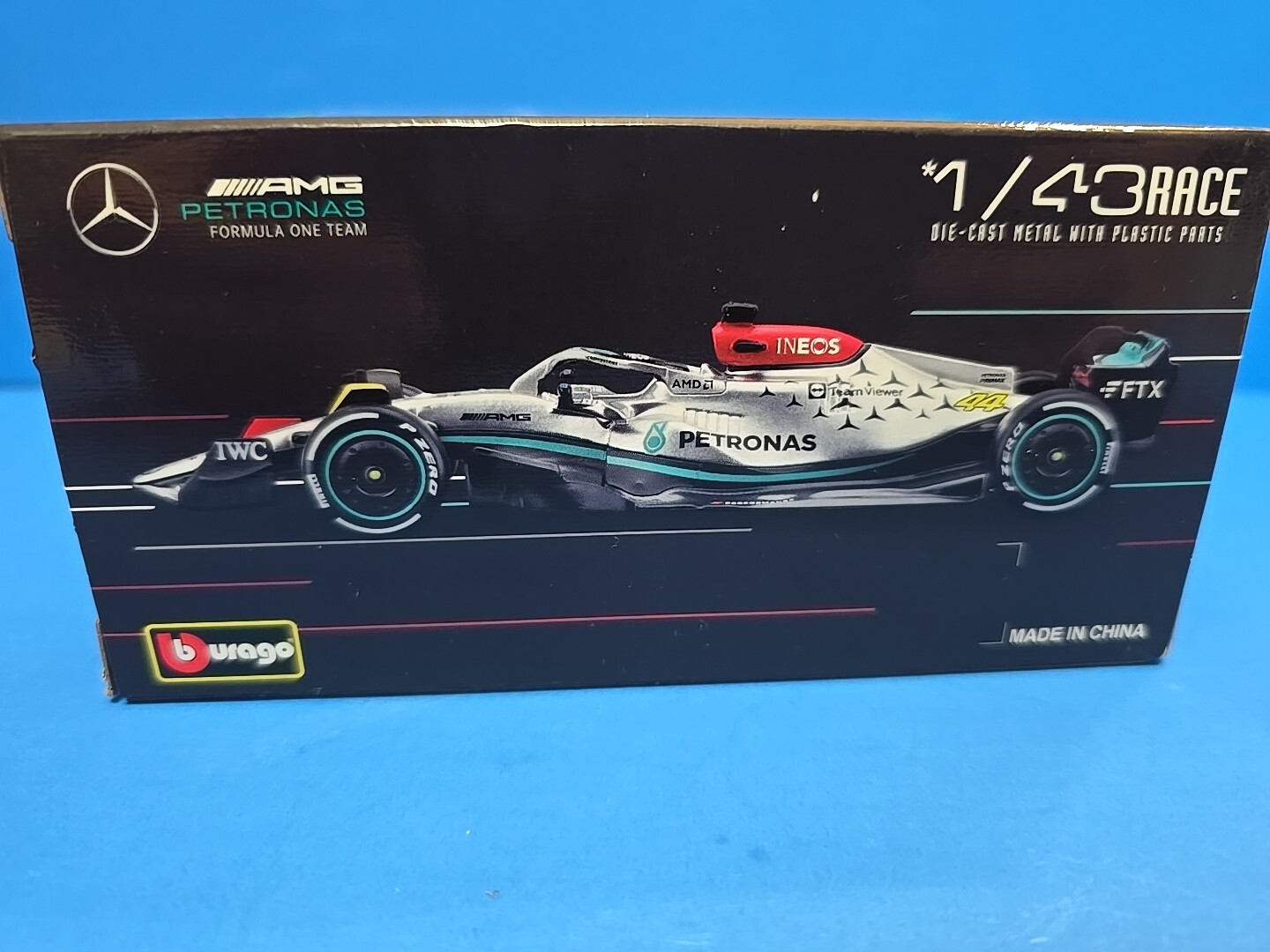 Burago 1:43 Petronas F1 Formula Mercedes AMG Lewis Hamilton and George Russell