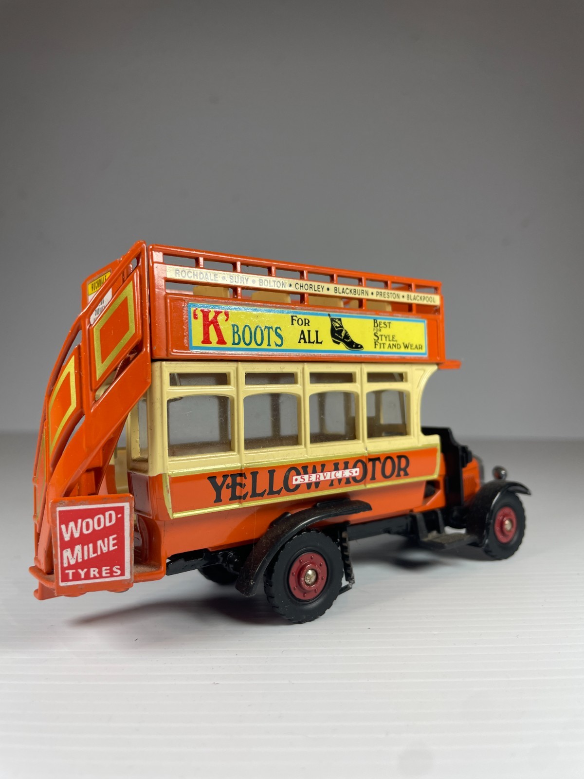Corgi Classics 1:50 Scale 96993 Thornycroft Yelloways Double Decker Buses Boxed.