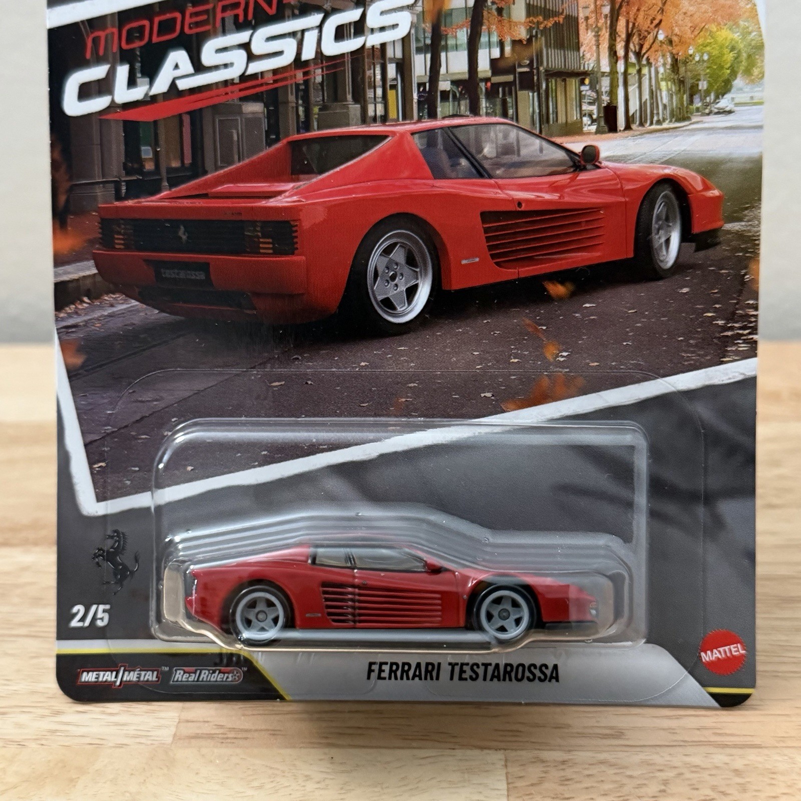 2026 Hot Wheels Ferrari Testarossa RED Modern Classics Premium Car Culture 2/5