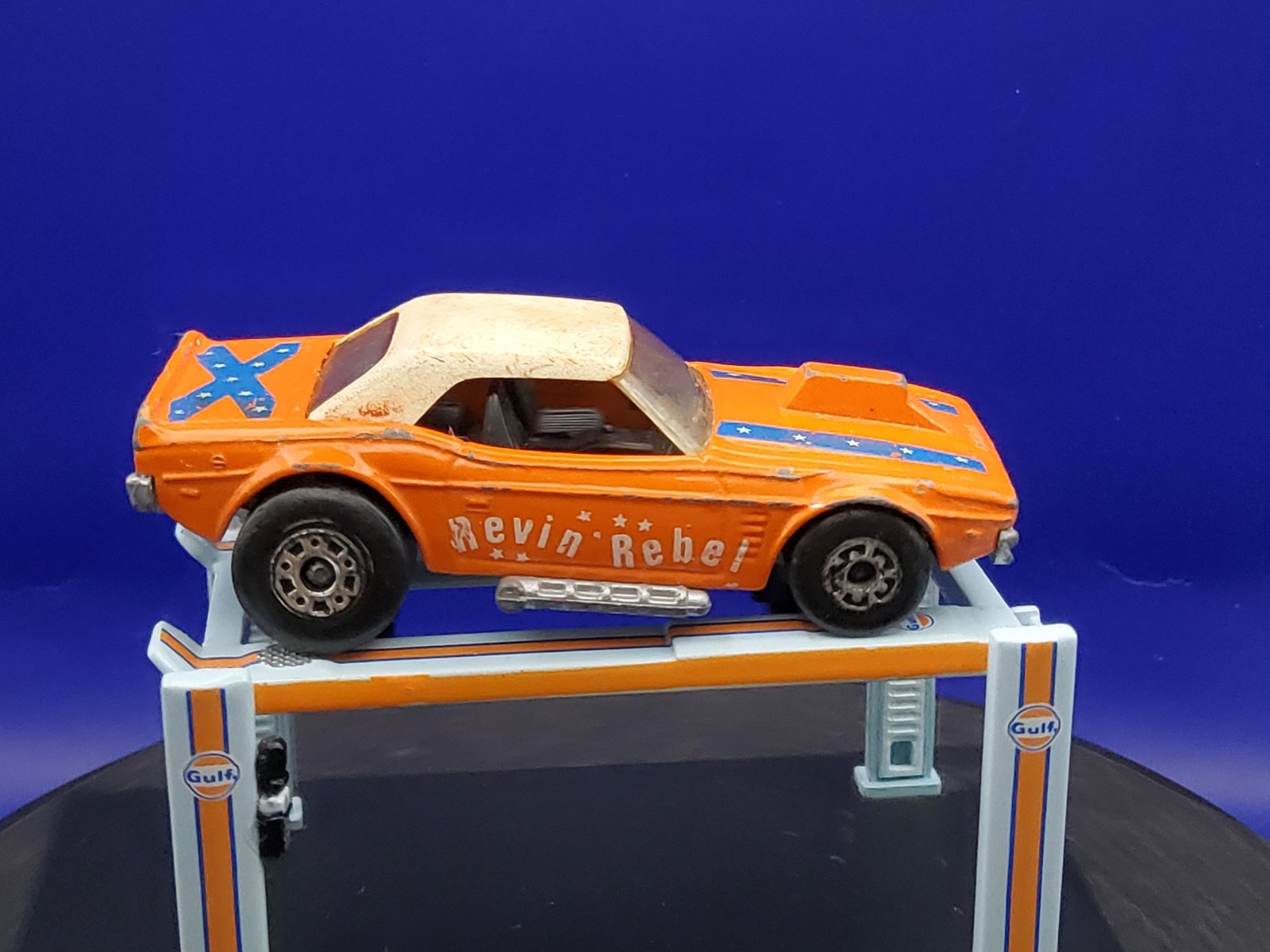 Matchbox Lesney Superfast MB1 White Top Revin Rebel Dodge Challenger