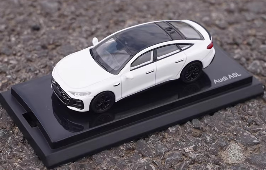 Original 1/64 Scale Shanghai AUDI A5L Diecast Alloy Model Car 3 Colors Gifts Toy
