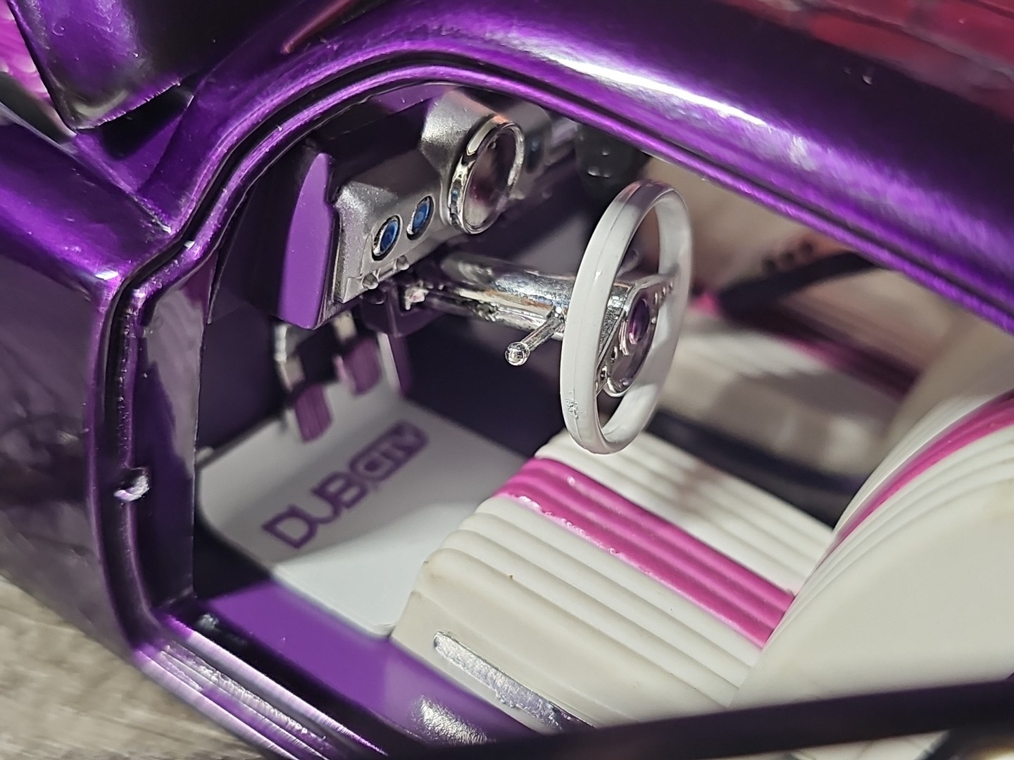 HTF Vntg 2004 Jada DUB City Oldskool 1951 Mercury Coupe Purple 1:18 NO BOX