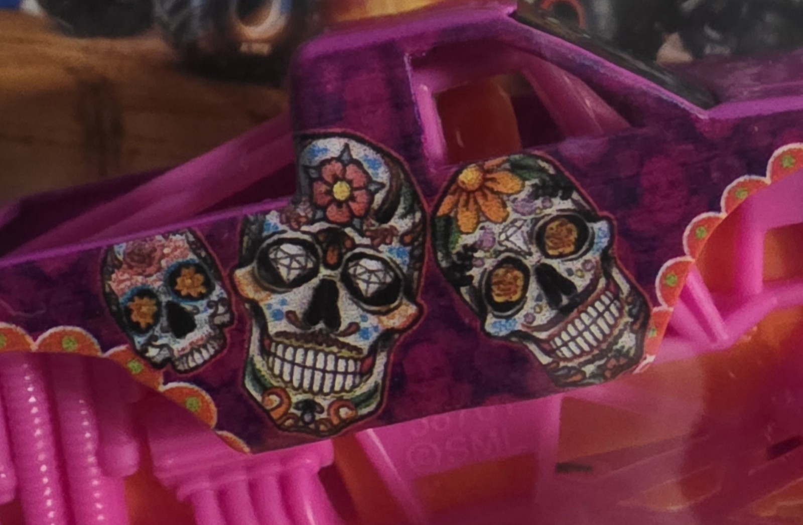 Monster Jam Truck Calavera 1/64 Scale Series 7 True Metal by Spin Master