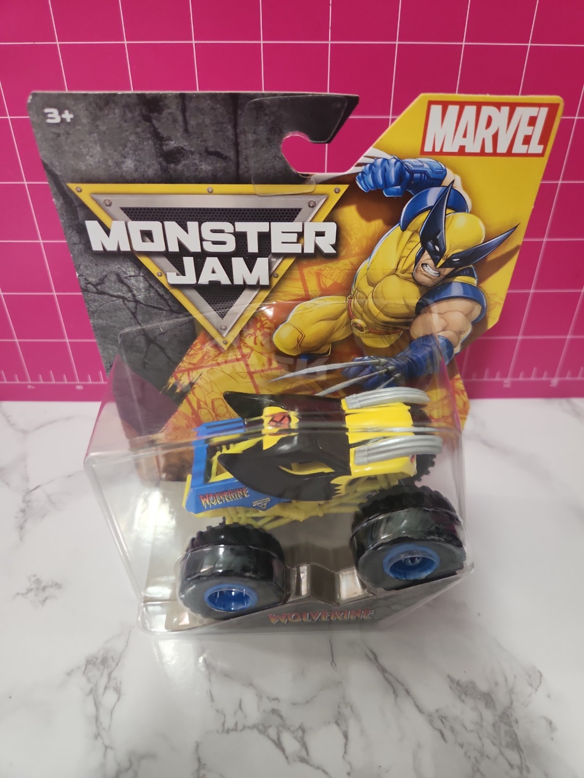 2026 MONSTER JAM 1/64 MARVEL “WOLVERINE” – SERIES 6 – NEW DIECAST MONSTER TRUCK