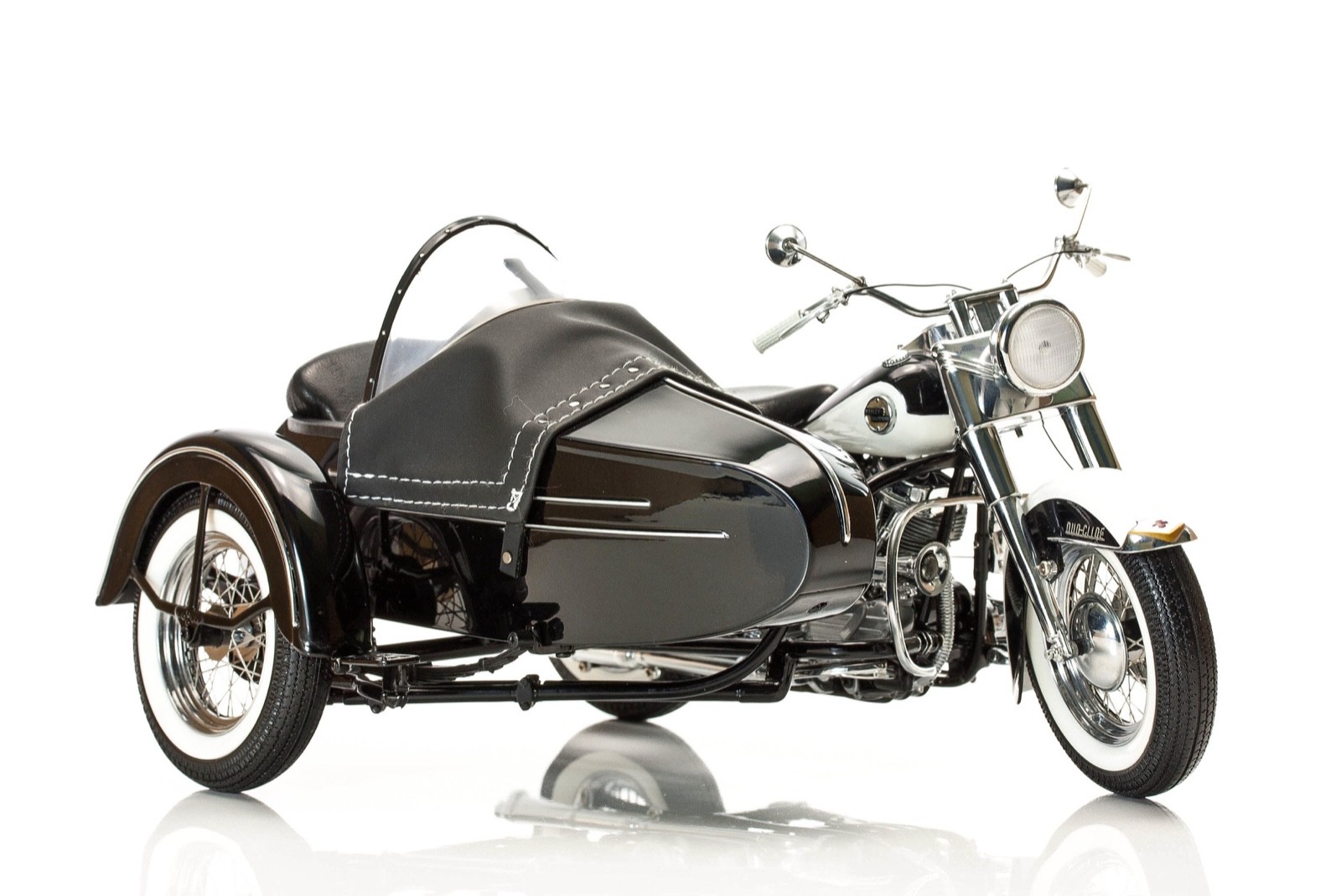 Franklin mint 1:10 1958 Harley Davidson Duo glide with Side car classic model 12