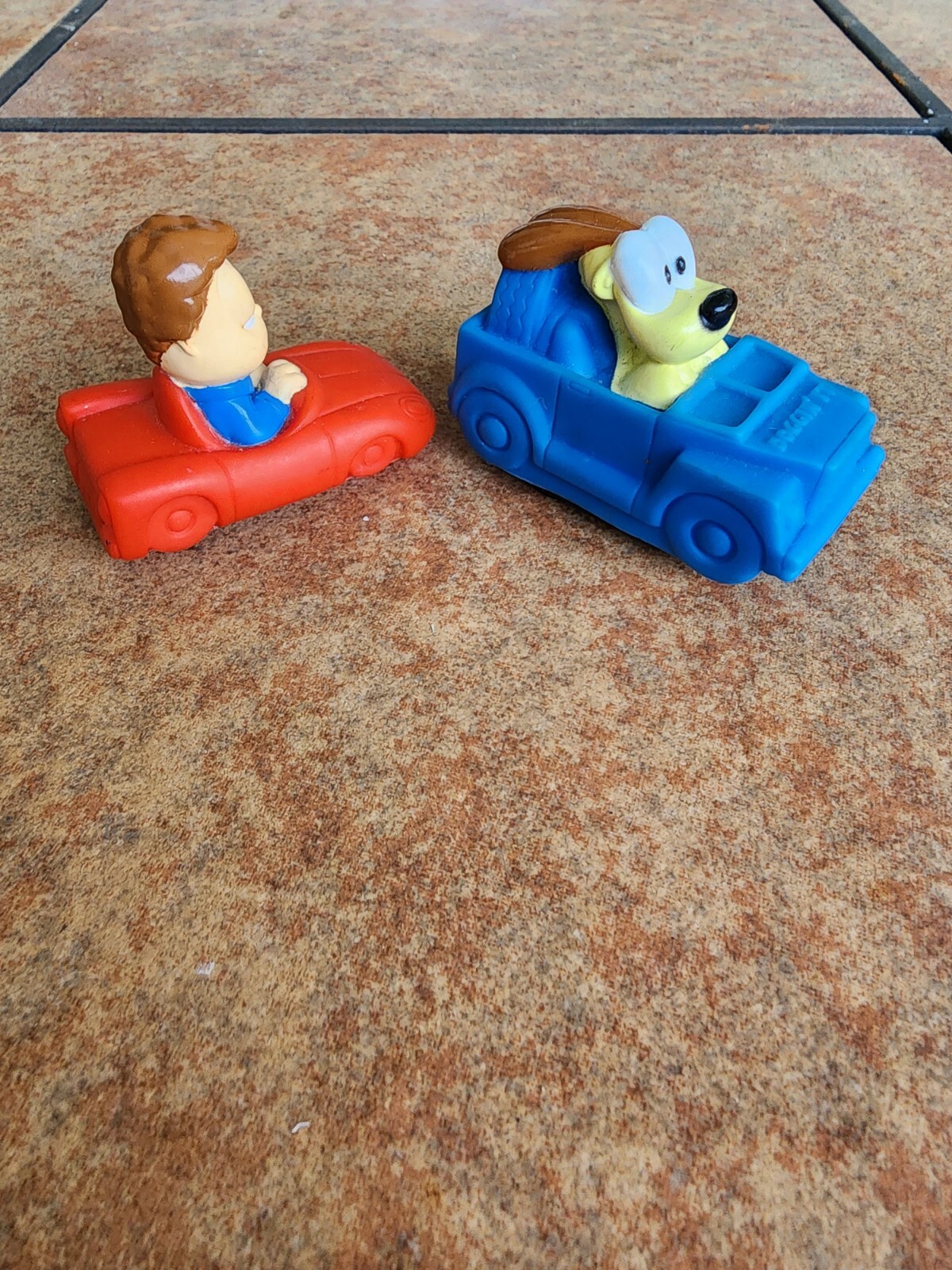 Vintage Paws 1996 Toy Cars – Doggin’ It and Cruisin’ characters; Rubber plastic