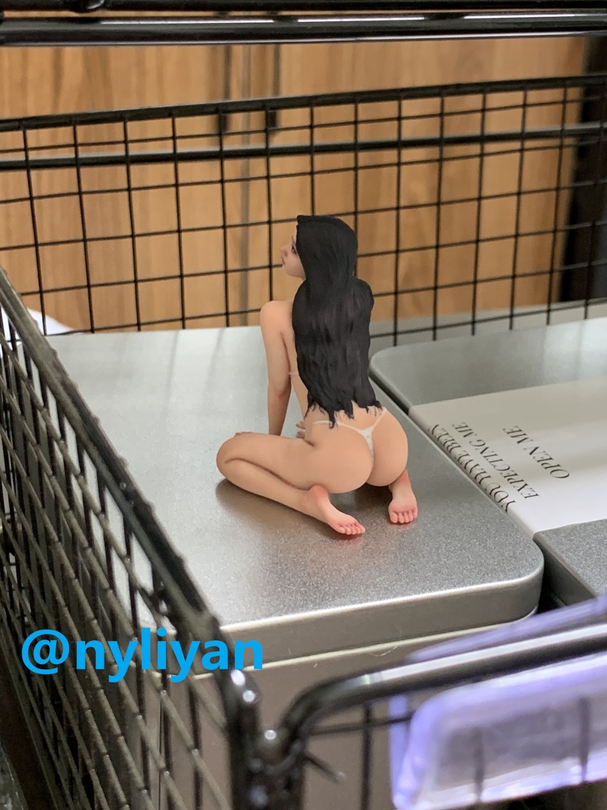 1/18 Miniatures Sexy Swimsuit Beauty Girl Scene Props Figures Model For Cars