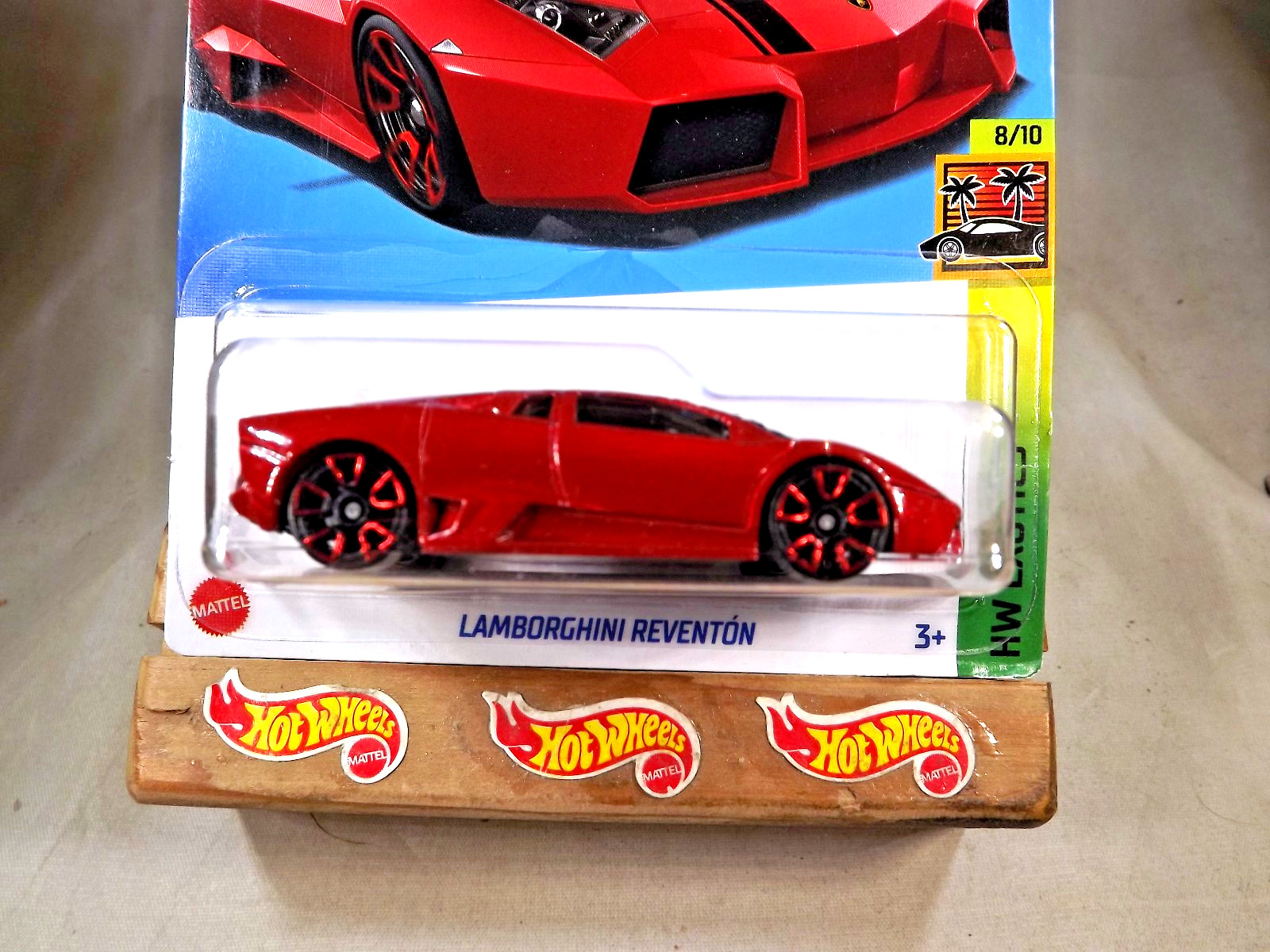 2023 Hot Wheels #224 HW Exotics 8/10 LAMBORGHINI REVENTON Burnt Red w/RedTrap5Sp