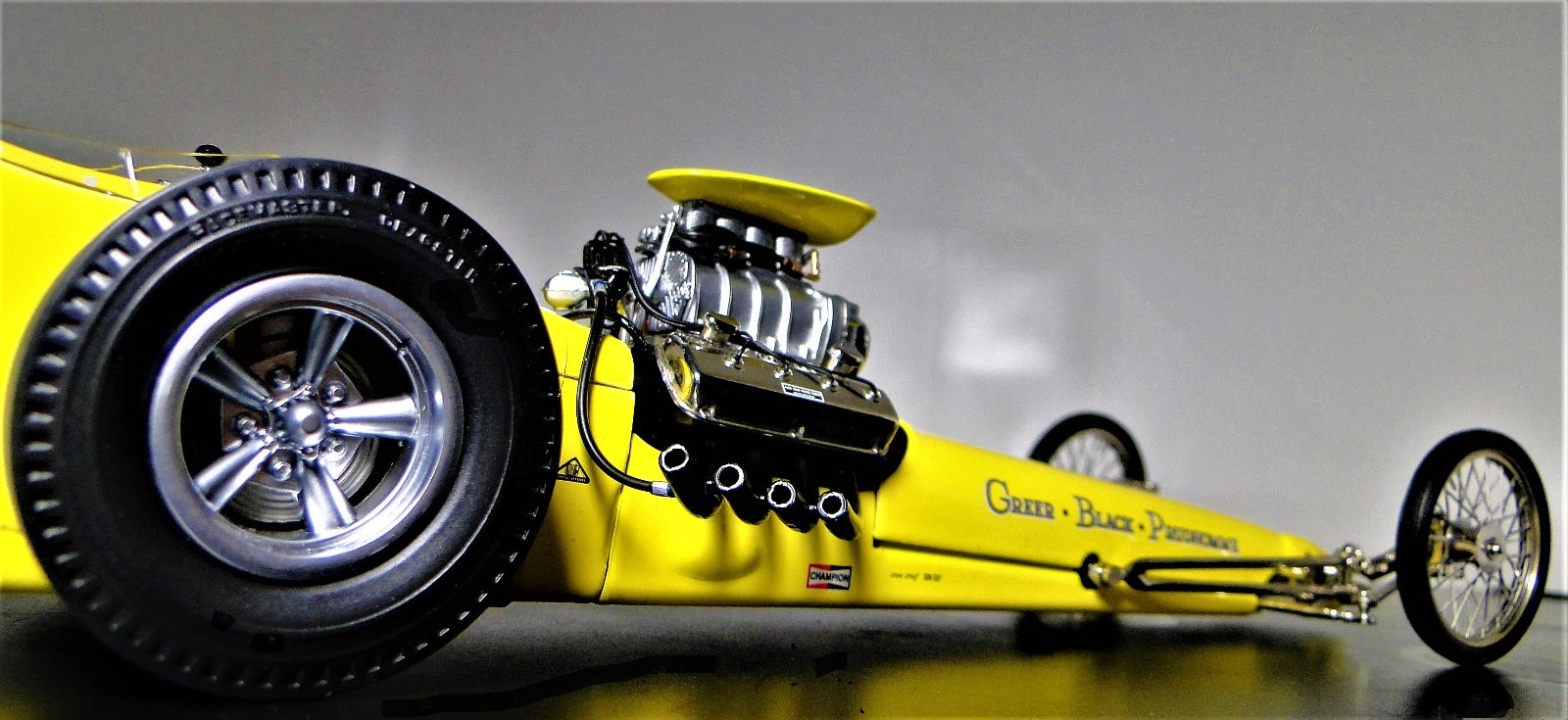Dragster Race Car Classic Custom Hot Rod Racer Promo Model Drag Carousel Yel1 18