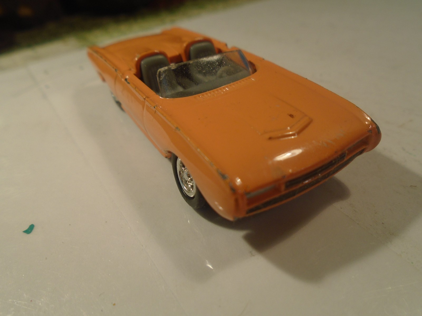JHONNY LIGHTING 1/64 SCALE No 557 1997 ISSUE 1962 THUNDERBIRD CONV 1-187-1