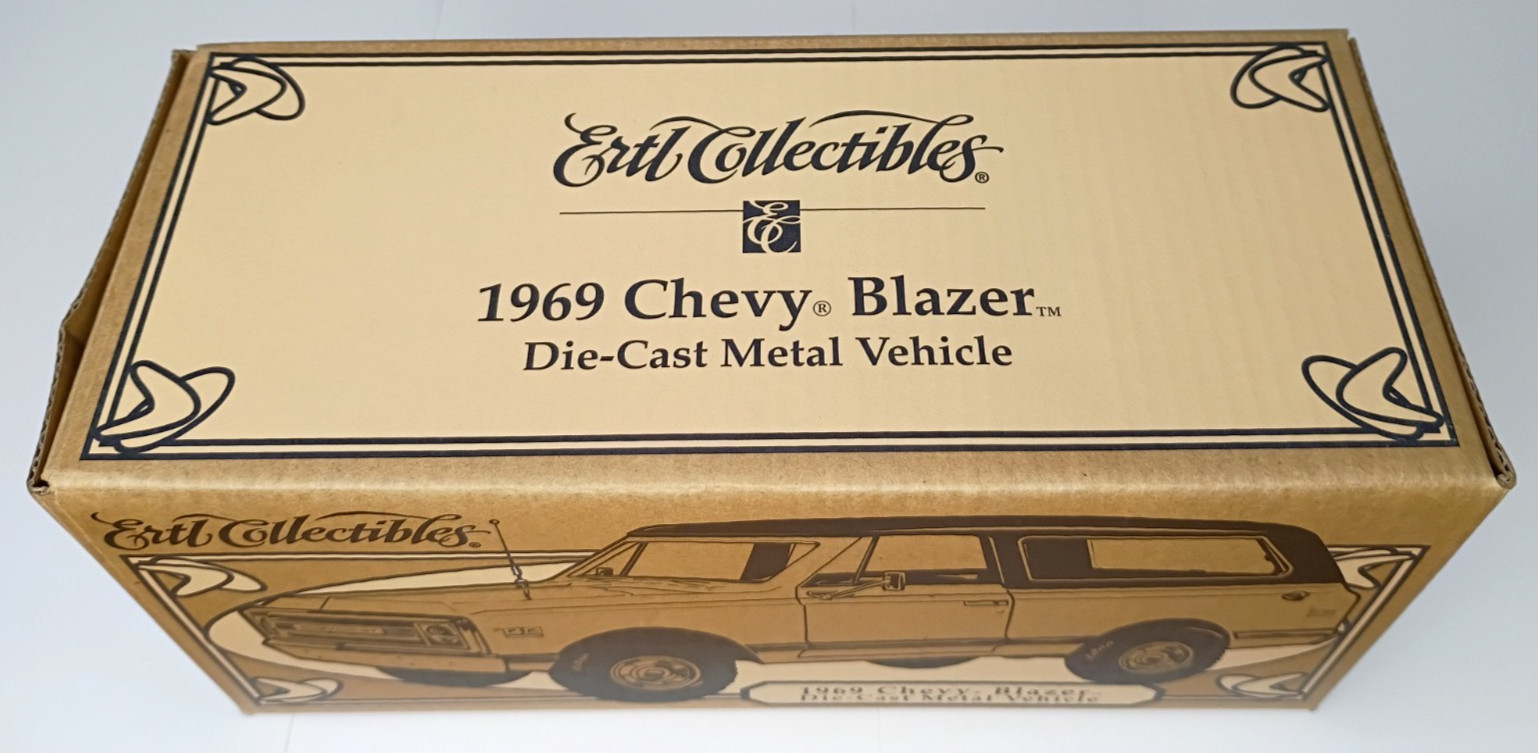 Ertl Collectibles – HS Die 35th Anniversary – 1969 Chevy Blazer Die-Cast Metal