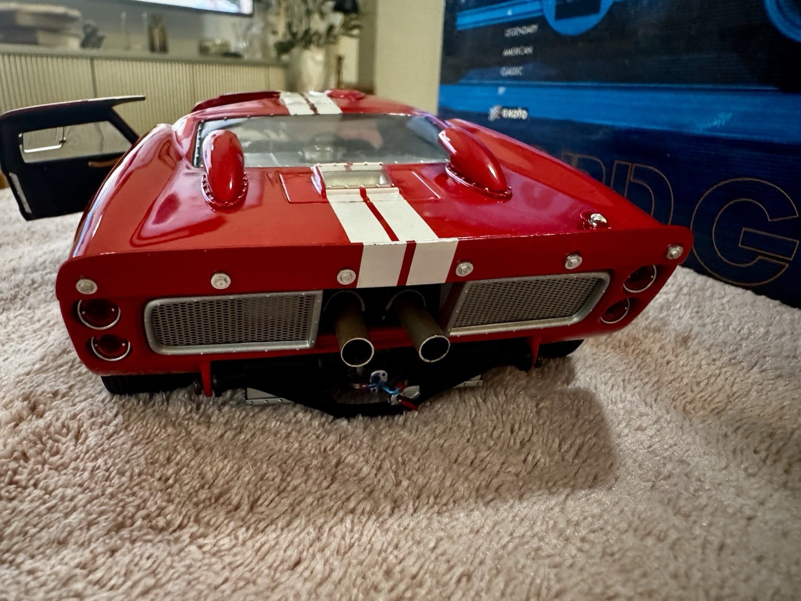 Danbury Mint Exoto 66 Ford GT40 MK II 2 Door Coupe Red/white Case&COA&BOX Nice!