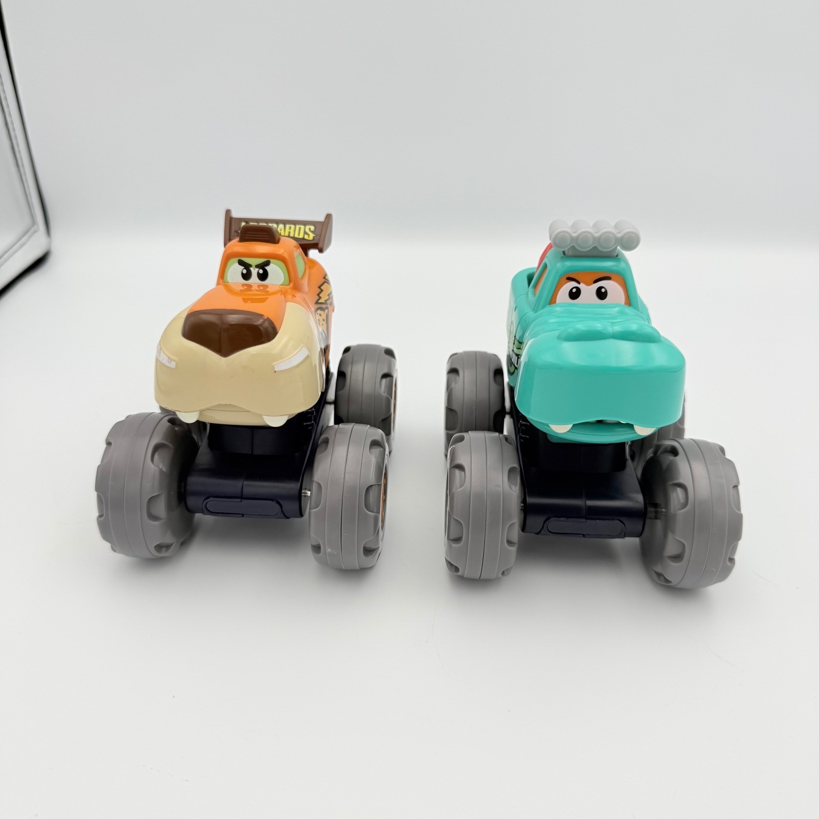Monster Truck Toys Cheetah Crocodile Set Roaring Sounds Kids Friction Push Pull