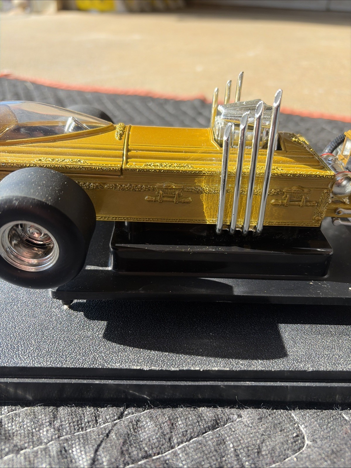 2010 Silver Screen Machines The Munsters Grandpa’s Drag-u-la 1:18 NO BOX