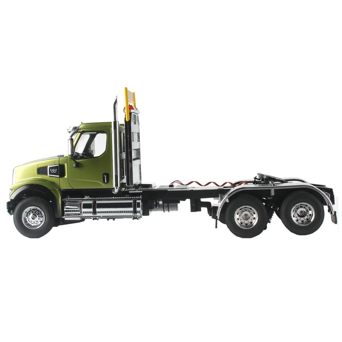 Diecast Masters 1/16 Radio Control Western Star 49X SFFA Tandem Tractor 27009