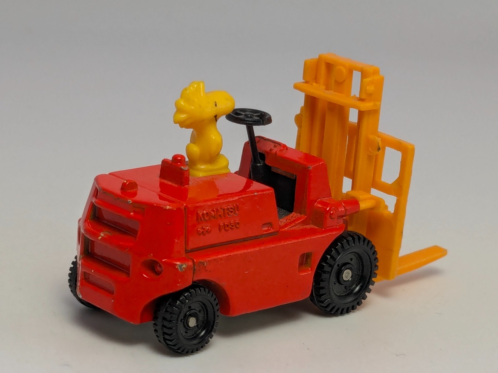 Vintage Aviva Komatsu Red Fork Lift Truck 1965 Peanuts WOODSTOCK Diecast Japan