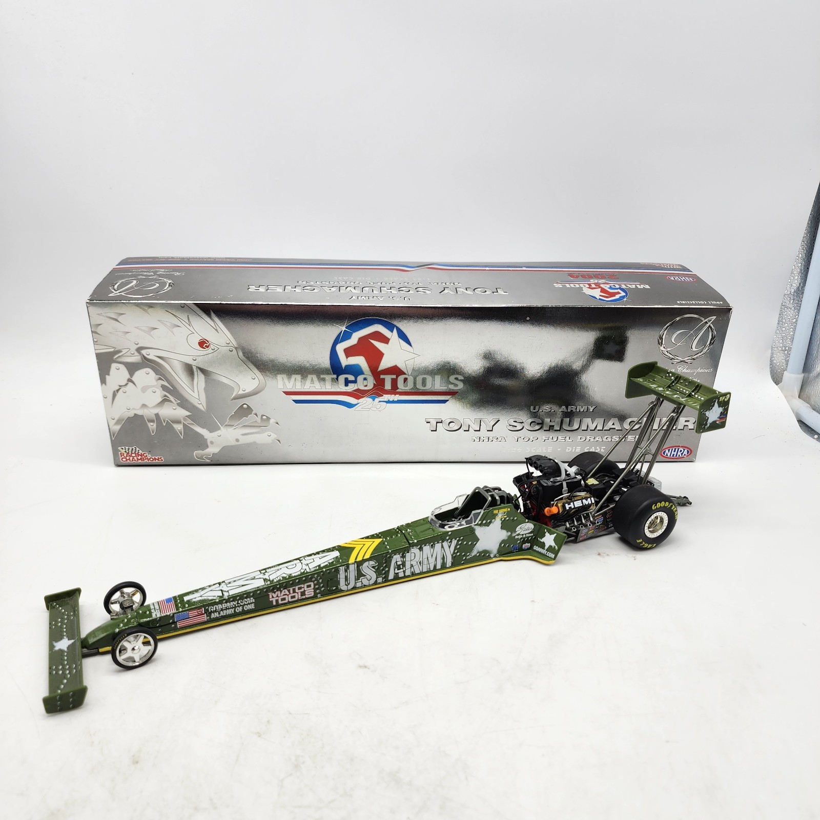 44D Racing Champions 1:24 Tony Schumacher U.S. Army Matco 2004 NHRA Dragster
