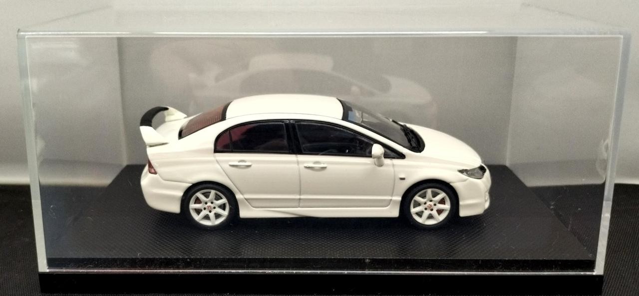 EBBRO HONDA CIVIC TYPE R FD2 WHITE 559332