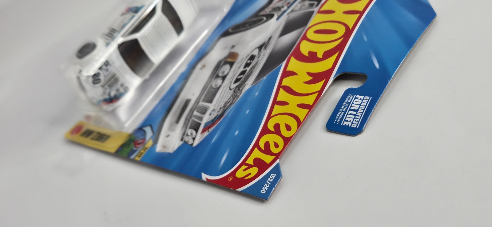 BMW 635 CSi 152/250 JJK00 Hot Wheels 2026 HW Euro 7/10 white