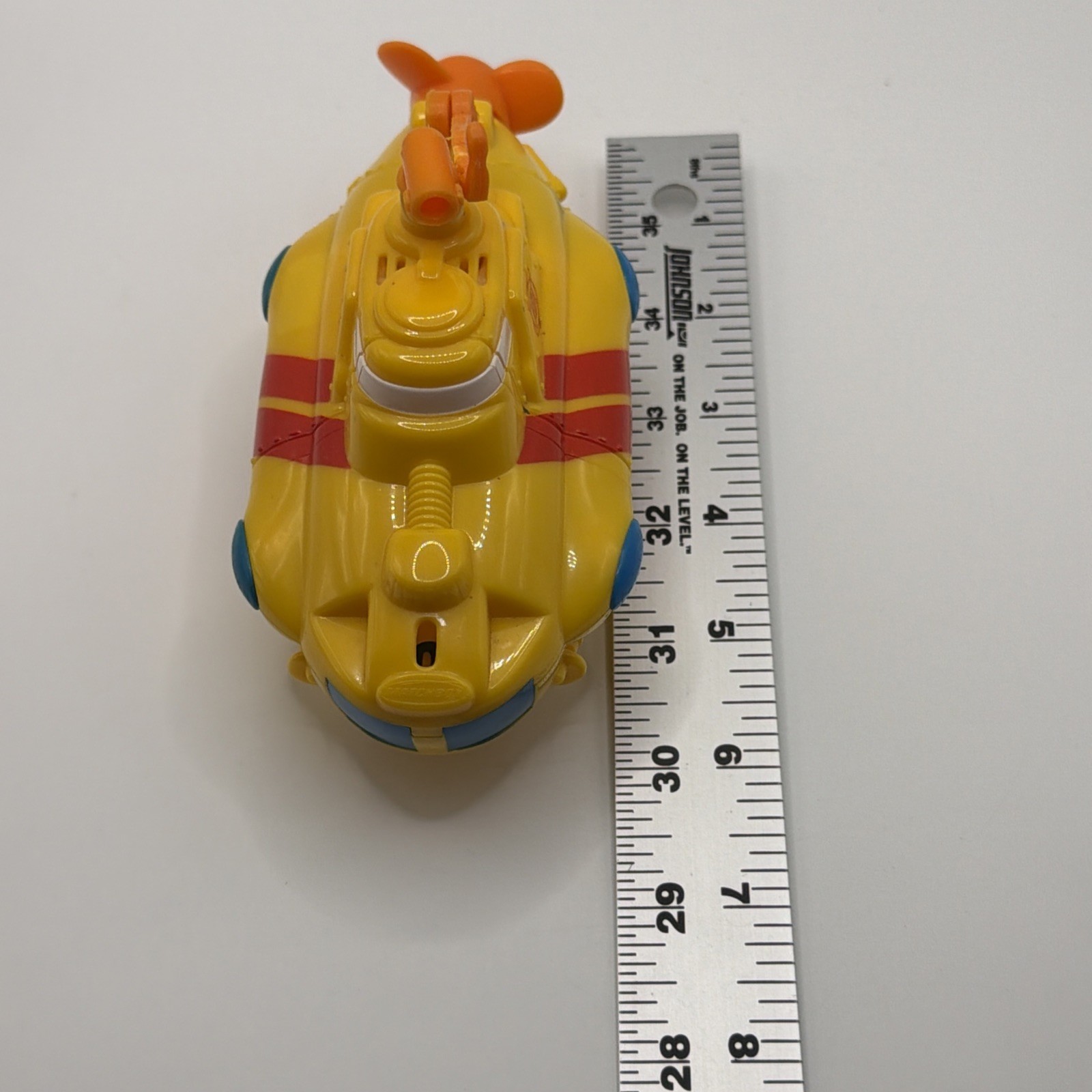2002 Mattel Matchbox Yellow Submarine with Wind Up Propeller, Works
