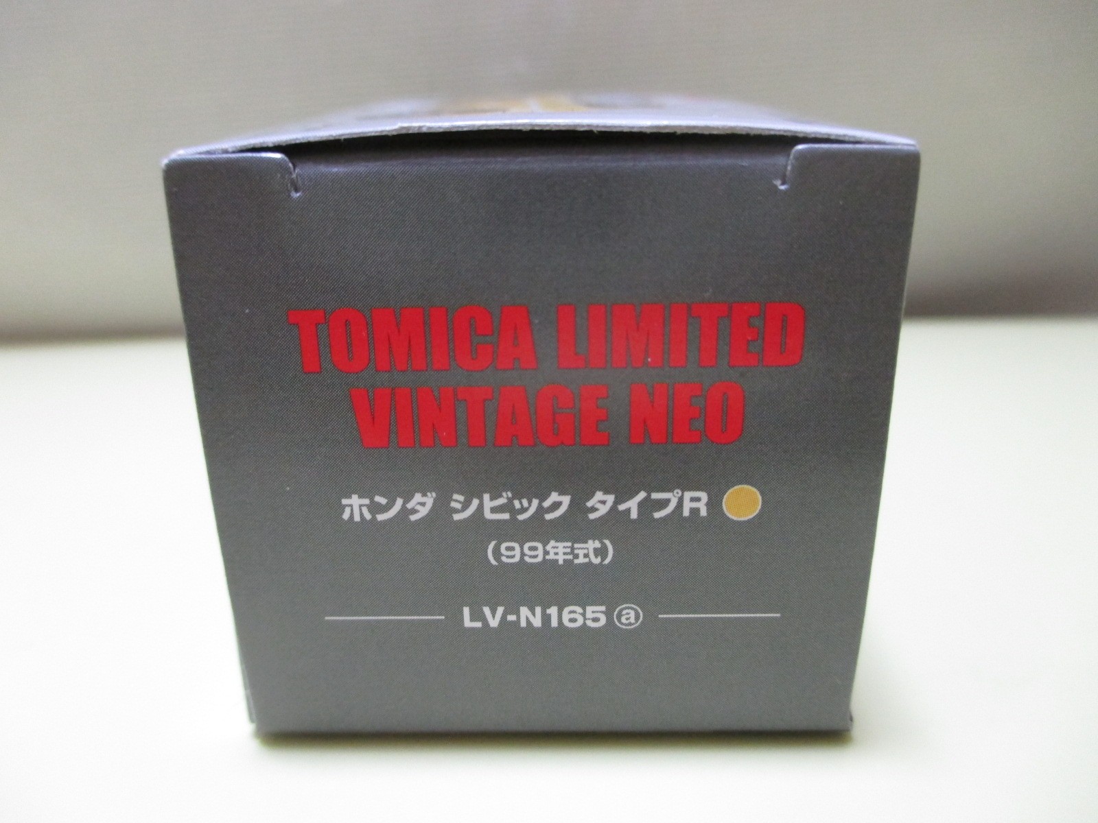 TOMY TEC Tomica Limited Vintage Neo LV-N165a 1/64 Honda Civic Type R 1999 Yellow