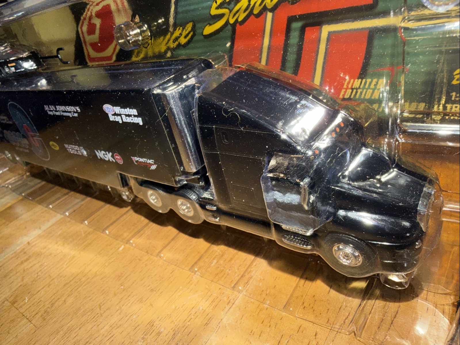 2000 Racing Champions 1/64 Bruce Sarver Matco Tools Transporter & Funny Car NHRA