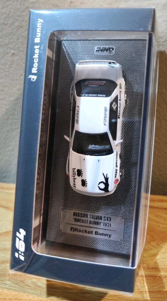 Fuel Me 64 Porsche 993 Rauh Welt Begriff Rough Rhythm Martini Limited Edition