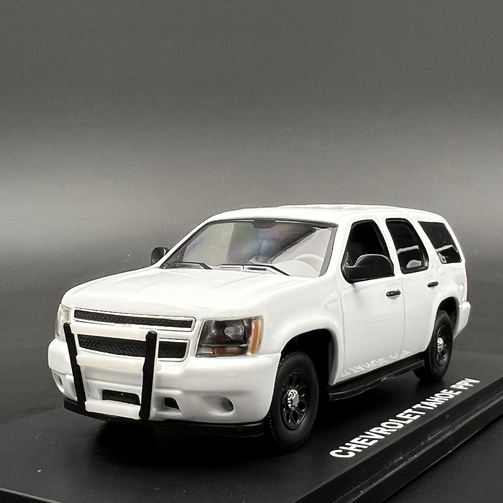2 Pack 1/43 NYPD Style Sedan + SUV Push Bumper New York Police Sheriff