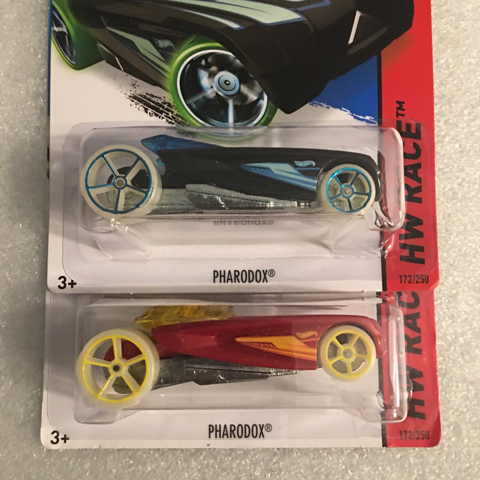 Hot Wheels HW Race 2015 (2) Pharodox Black/Red Version 172/250 New On Card B141