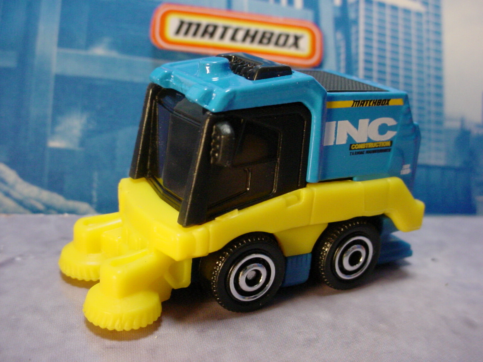 2022 ROAD CREW II Design MBX MINI SWISHER💥Blue street sweep;inc💥Matchbox LOOSE
